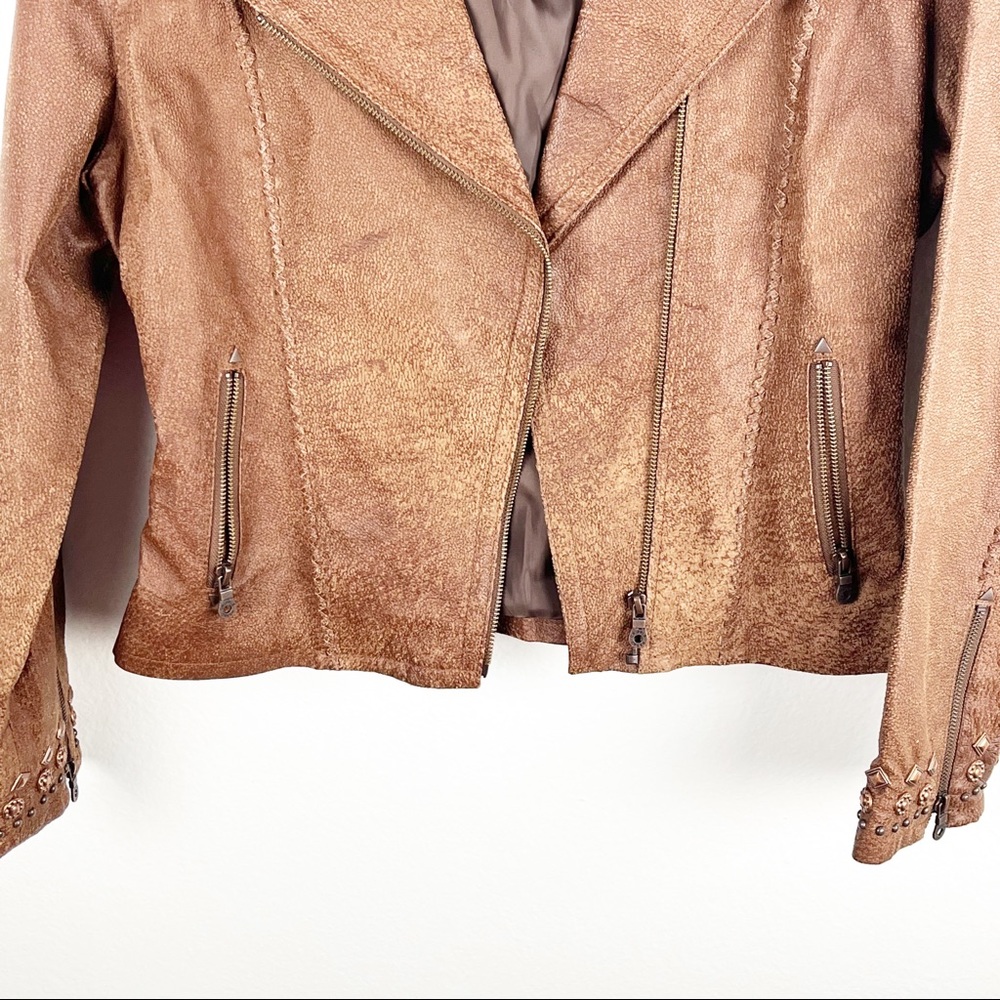 CRIPPLE CREEK Brown 100% Genuine Leather Studded Zip Pockets Jacket Size Medium - Picture 8 of 10